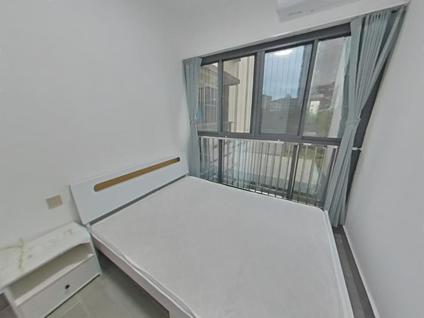 白云江高整租 中建星光城4室2厅/100平/低楼层