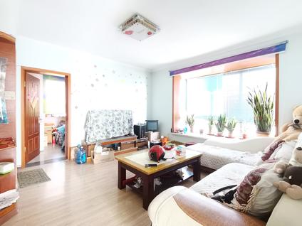 即墨创智新区整租 颐欣苑3室1厅/93平/顶层