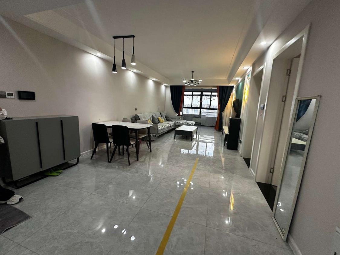 整租·万成哈佛玫瑰园