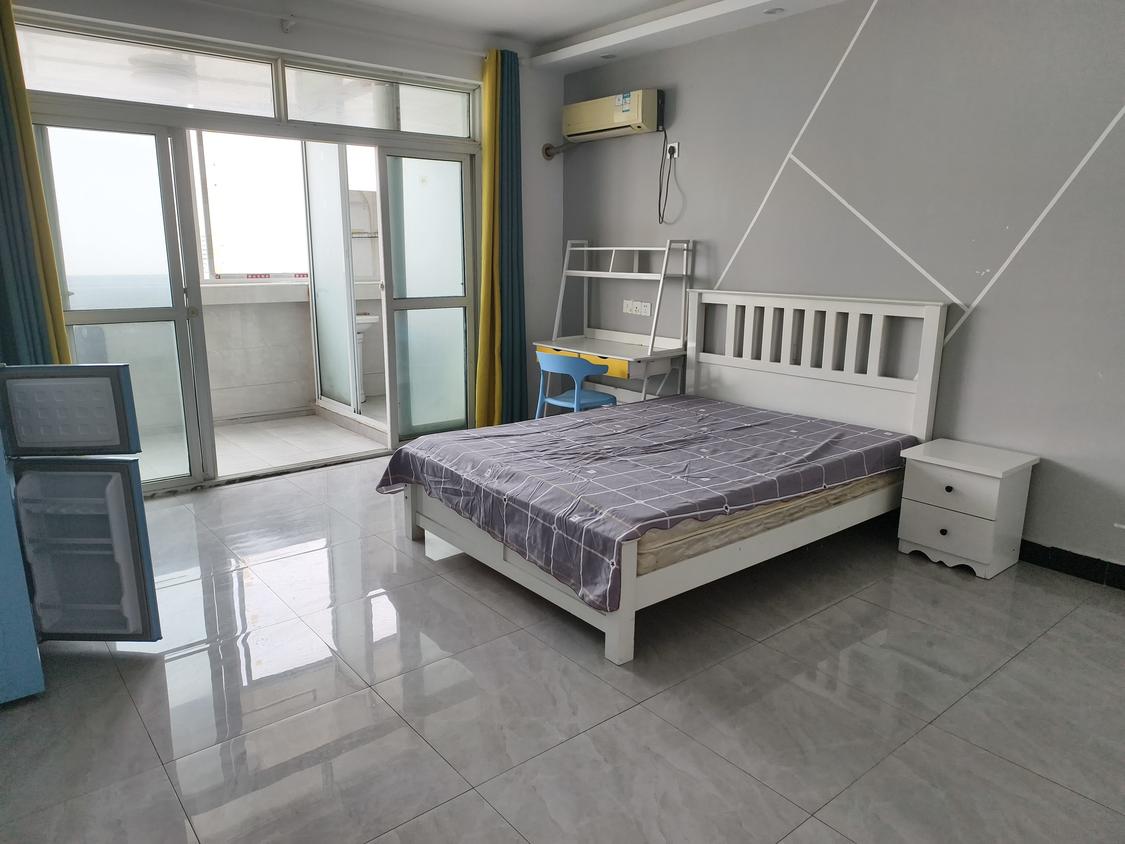 合租·沁富佳苑