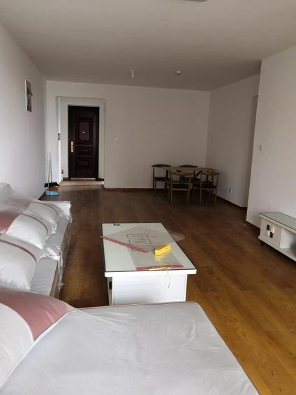 泰山高铁新区整租 开元盛世裕园3室2厅/130平/低楼层