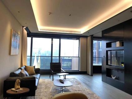 黄浦豫园整租 露香苑1室2厅/112平/高楼层