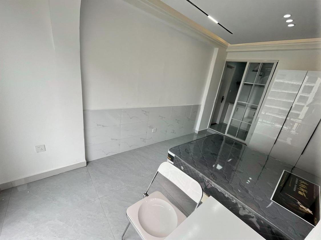 合租·金成紫辰花园