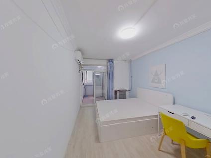 东城朝阳门内整租 仓南胡同14号院1室1厅/39平/低楼层