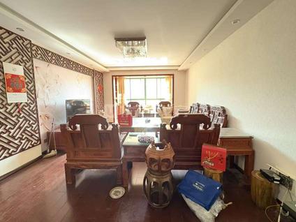 五华黄土坡立交整租 贵研自然界3室2厅/135平/低楼层