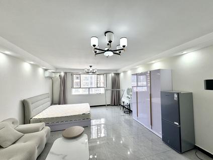 桥西玉村合租 新大院1室1厅/45平/低楼层