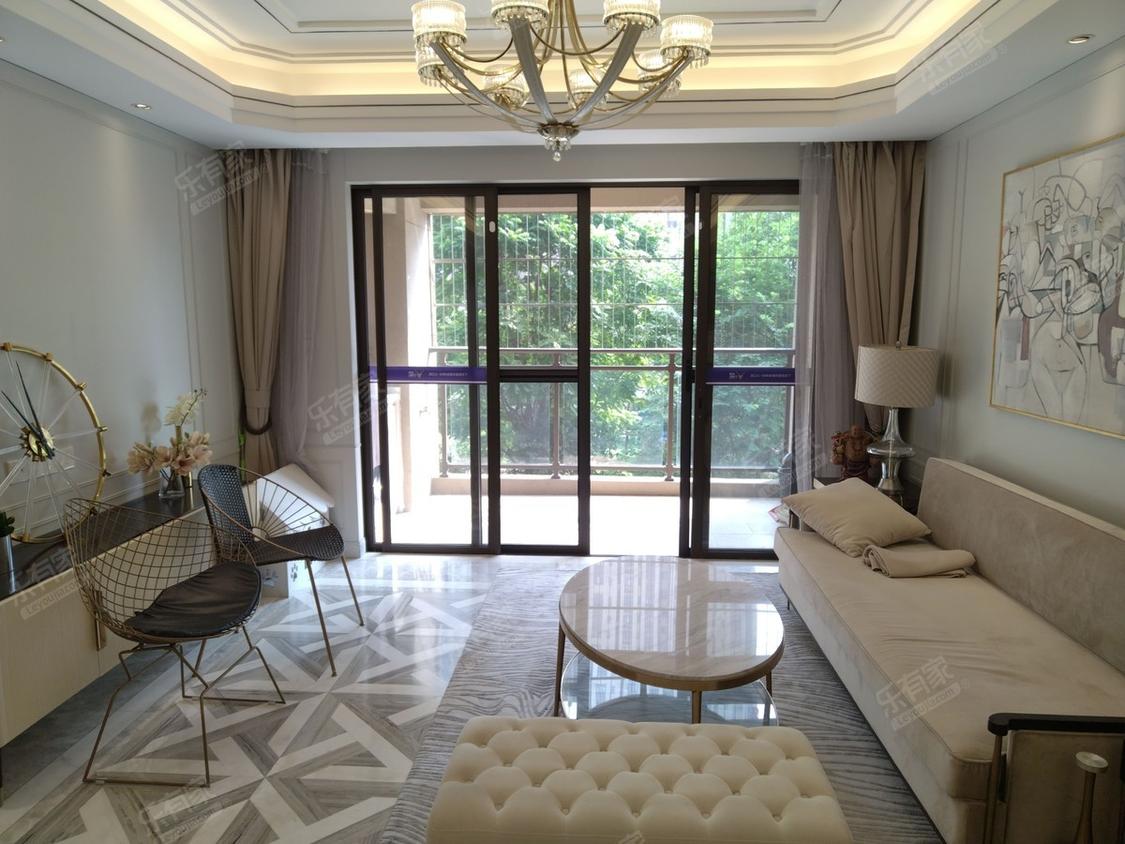 整租·美的公园天下