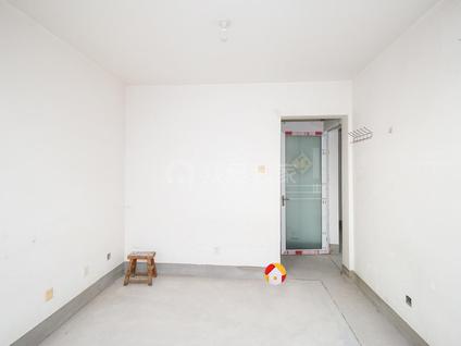 南开向阳路街整租 大园新居2室1厅/85平/高楼层