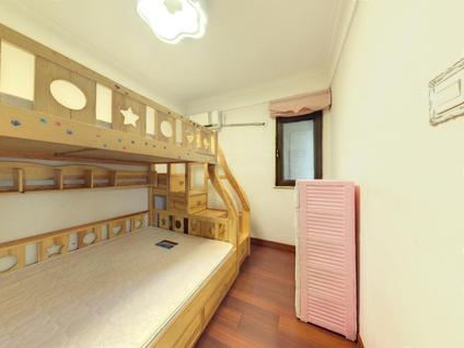 雁塔曲江大道整租 曲江华著中城2室1厅/88平/低楼层