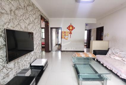 临渭临渭整租 新宇A区3室2厅/118平/中楼层