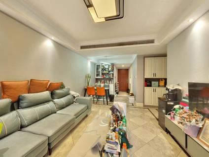 泉山火花整租 融创淮海壹号3室2厅/105平/低楼层