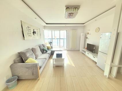 黄岛隐珠整租 九方海悦华庭3室1厅/123平/高楼层