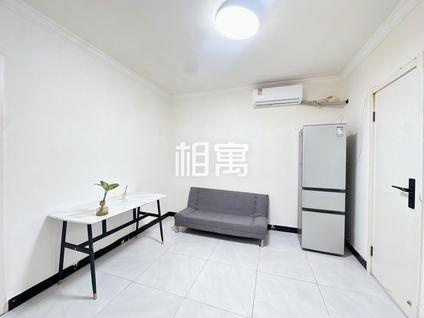 静安彭浦整租 和新小区2室1厅/46平/低楼层