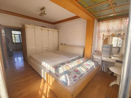 官渡官南大道整租 怡园小区3室2厅/85平/中楼层