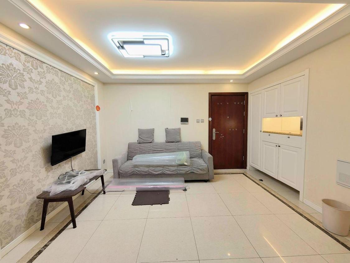 整租·京投银泰万科西华府