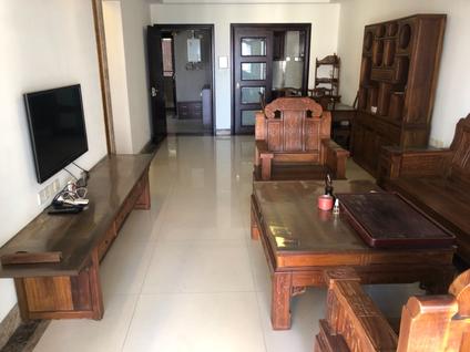 海珠工业大道北整租 光大花园(中海锦榕湾)3室2厅/106平/中楼层