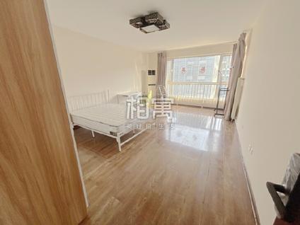 石景山苹果园合租 金顶北街59号院4室1厅/20平/中楼层