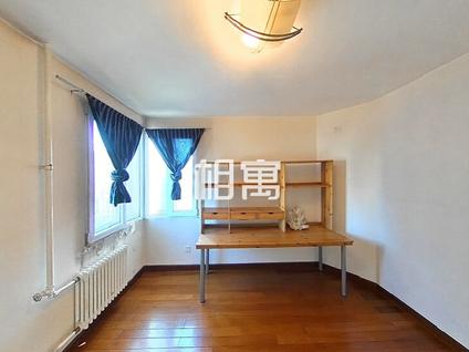 朝阳亚运村整租 新荣家园3室1厅/140平/高楼层