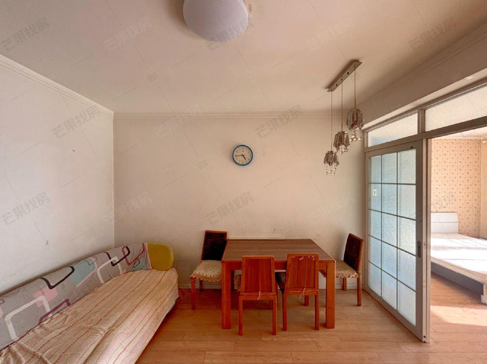 整租·万恒领域