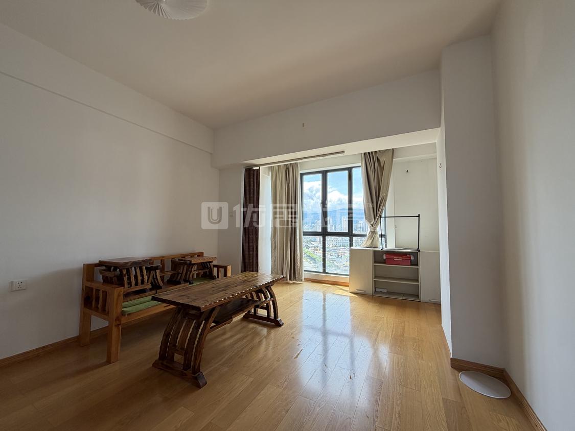 整租·洱海庄园