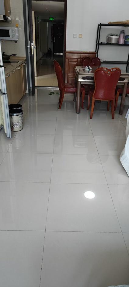 秀英远大整租 天地凤凰城2室1厅/55平/中楼层