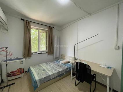 河西挂甲寺整租 跃进楼2室1厅/58平/中楼层