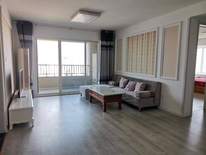 黄岛隐珠整租 K2海棠湾(四期)3室2厅/121平/中楼层