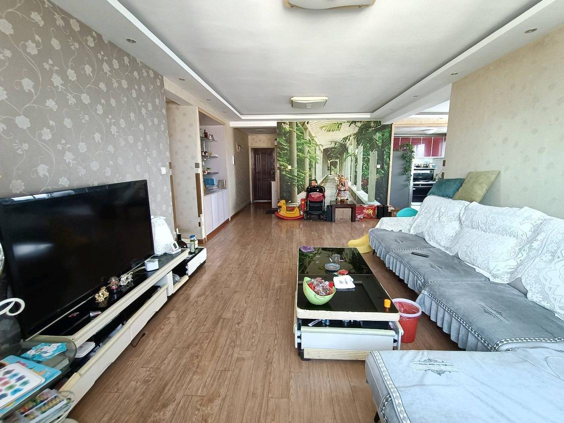 整租·鲁泽观天下