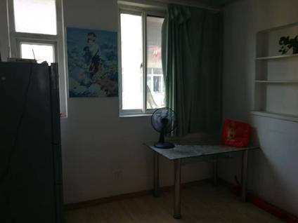 静安彭浦整租 和新小区1室1厅/44平/低楼层