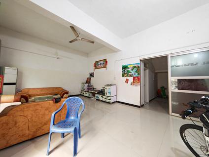 唐河唐河县整租 滨河街道黄庄小区4室2厅/126平/低楼层