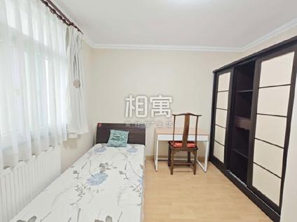 朝阳酒仙桥合租 银枫家园3室2厅/12平/中楼层