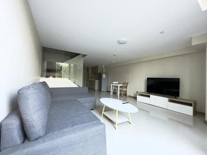 浦东高东整租 远洋财富中心1室1厅/53平/低楼层