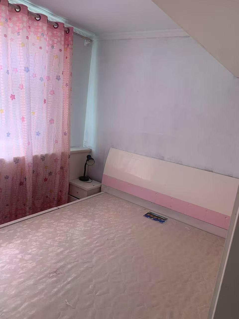 整租· 黑甲山小区和谐(二期)