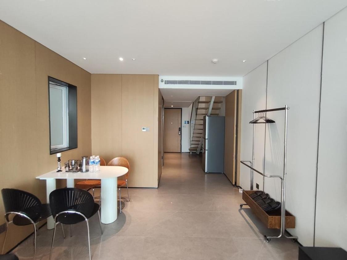 整租·罗牛山玖悦台