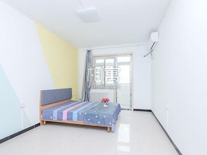 海淀军博整租 莲花池东路1室1厅/42平/中楼层