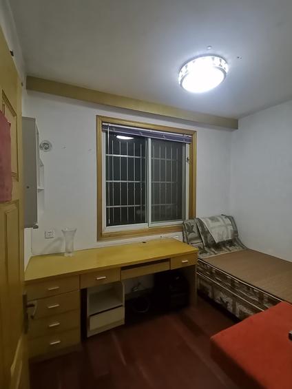 江北洪塘整租 姚江花园3室2厅/90平/低楼层