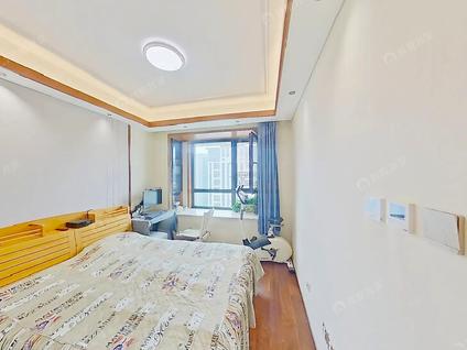 石景山古城整租 中海寰宇天下(御山府)3室2厅/97平/高楼层