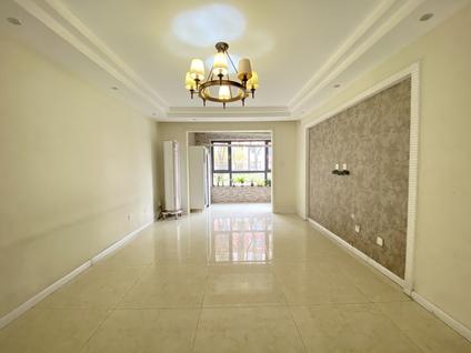 丰台云岗整租 山语城(三区)3室2厅/123平/底层