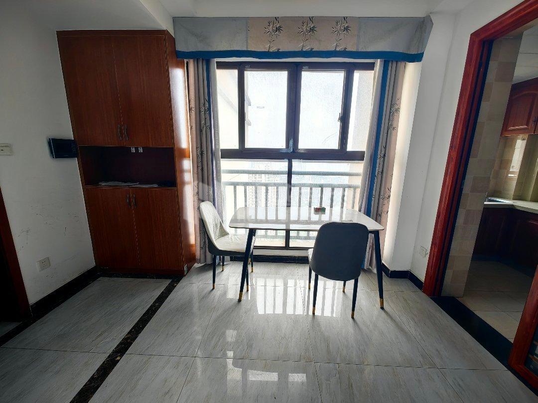 整租·世茂大观一期南苑