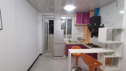 浦东康桥整租 秀怡苑1室1厅/40平/中楼层