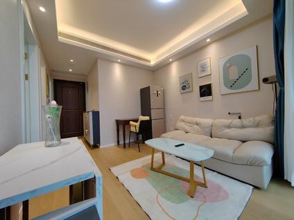 浦东前滩整租 前滩东方惠礼1室1厅/46平/低楼层