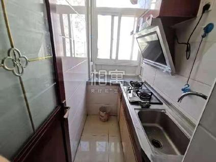 石景山苹果园合租 苹果园(一区)3室1厅/15平/高楼层