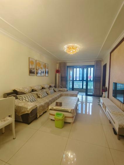 尧都尧都整租 恒大华府2室2厅/97平/中楼层