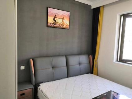 椒江市府大道整租 方远天璟誉府2室1厅/60平/高楼层