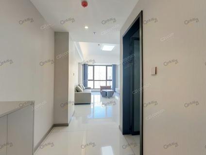 杏花岭后小河整租 龙湖翡翠2室1厅/95平/中楼层