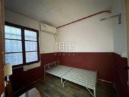 上城复兴整租 凤山新村2室1厅/33平/低楼层