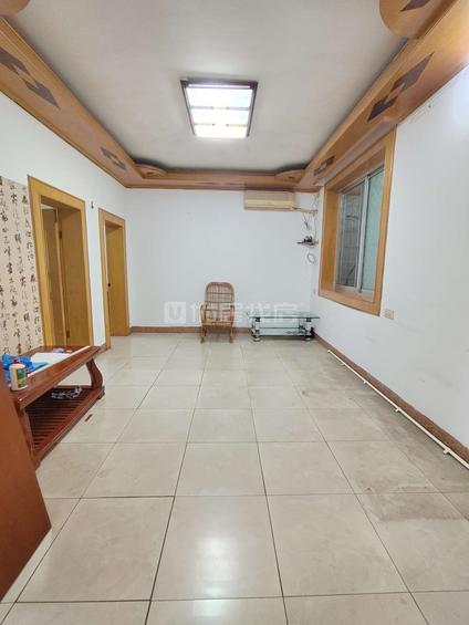 柳南柳南整租 林溪小区3室2厅/90平/低楼层