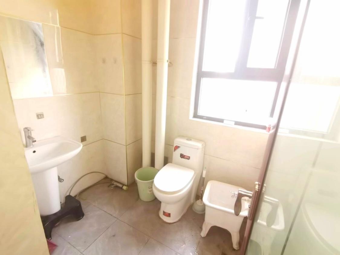 整租·藏龙福地