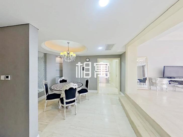 整租·荣尊堡国际俱乐部公寓