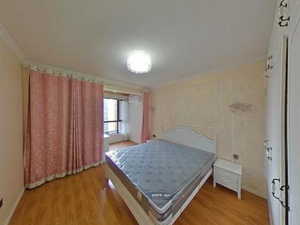 未央张家堡整租 国金华府2室1厅/88平/中楼层